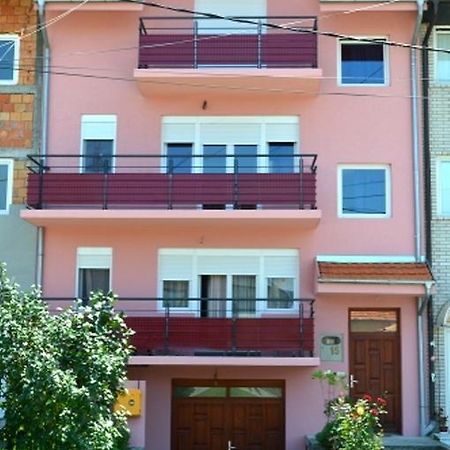 Guest House Trajkovic Jagodina Eksteriør bilde