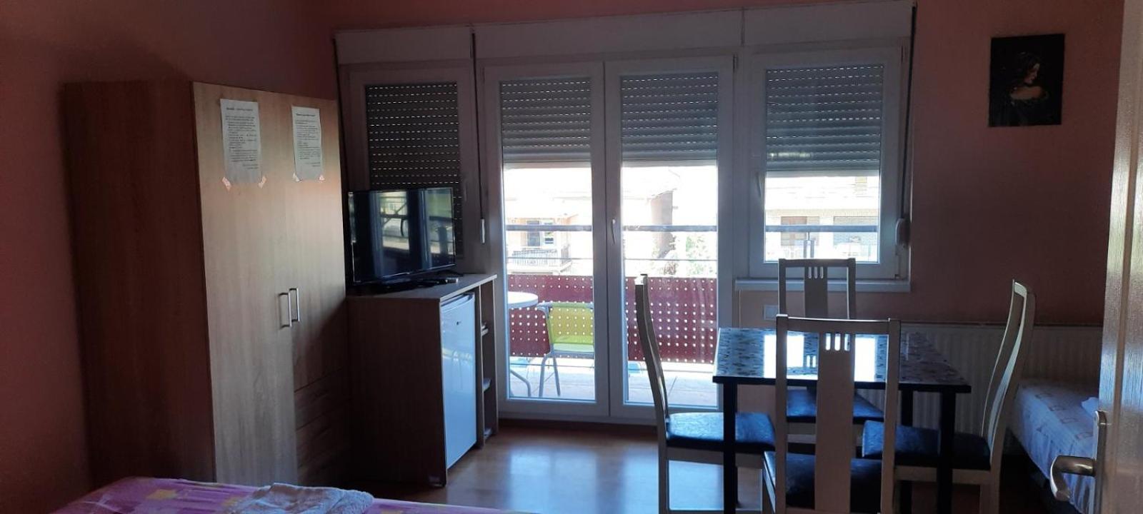 Guest House Trajkovic Jagodina Eksteriør bilde